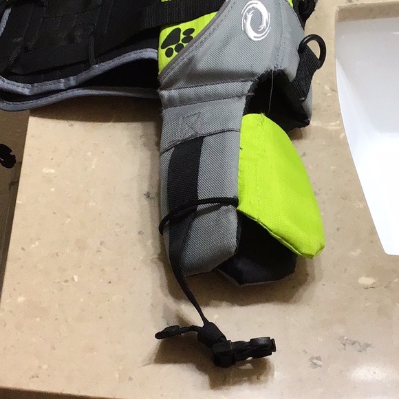 X-small Dog Flotation Device - Picture 8 of 11